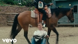 Video thumbnail Thought You Were Waving